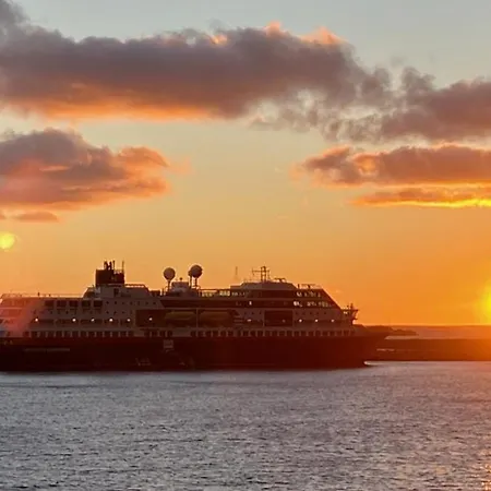 Premium With Grand View * Sørvågen